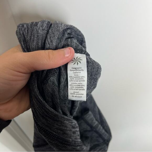 Athleta Excursion Heathered Grey Side Pocket Leggings Size XS - Picture 8 of 9